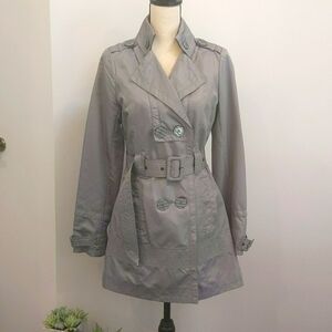 New York YOKI Collection Silver Gray Trench Coat - Size M